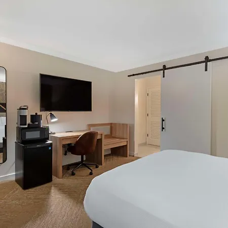 Best Western Plus Inn At The Vines Napa Exterior photo